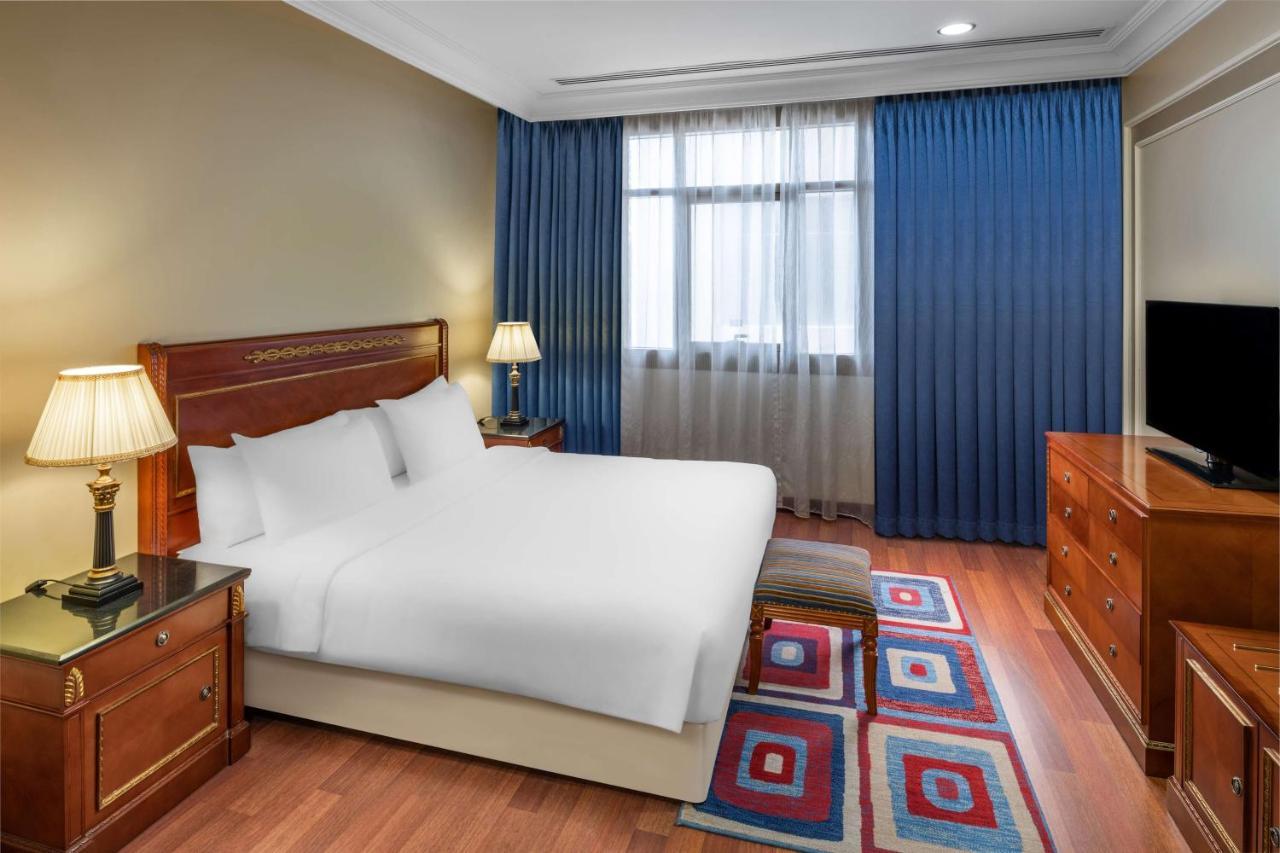 Radisson Blu Hotel, Dhahran Al Khobar Esterno foto