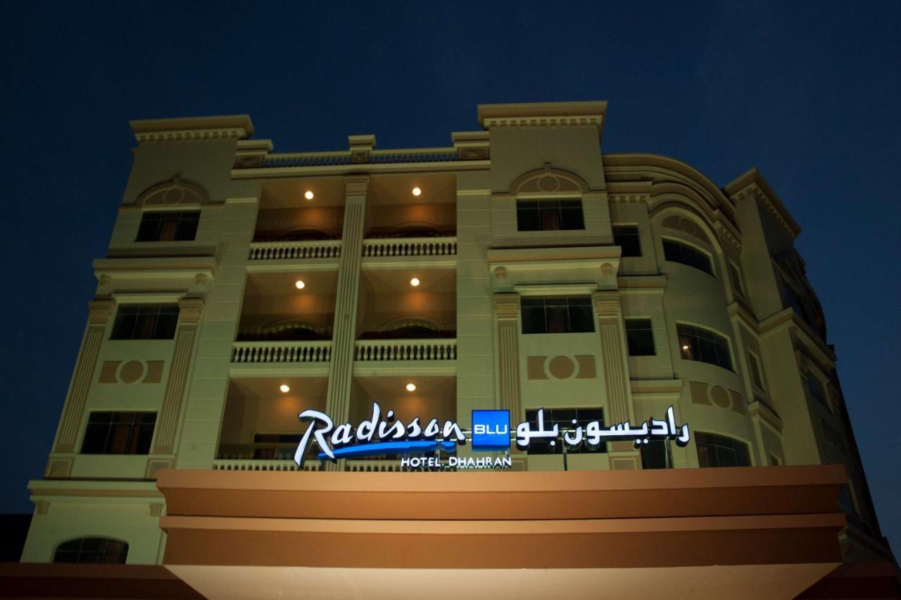 Radisson Blu Hotel, Dhahran Al Khobar Esterno foto