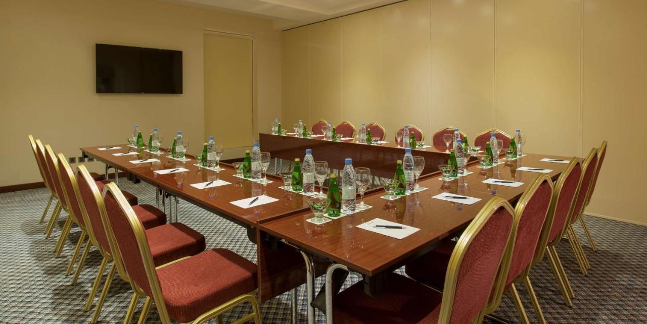 Radisson Blu Hotel, Dhahran Al Khobar Esterno foto