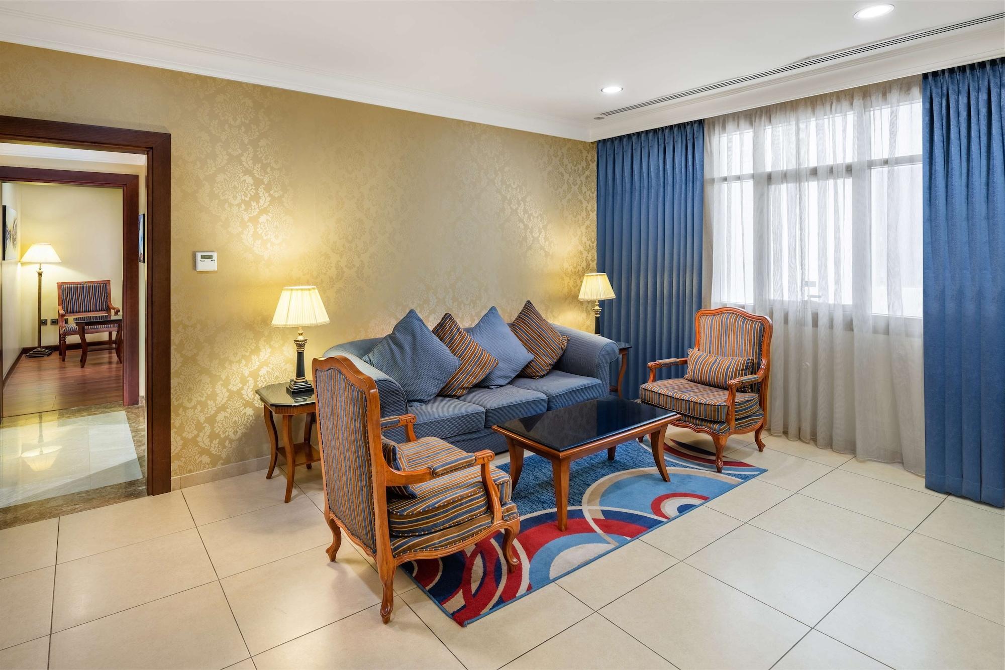 Radisson Blu Hotel, Dhahran Al Khobar Esterno foto
